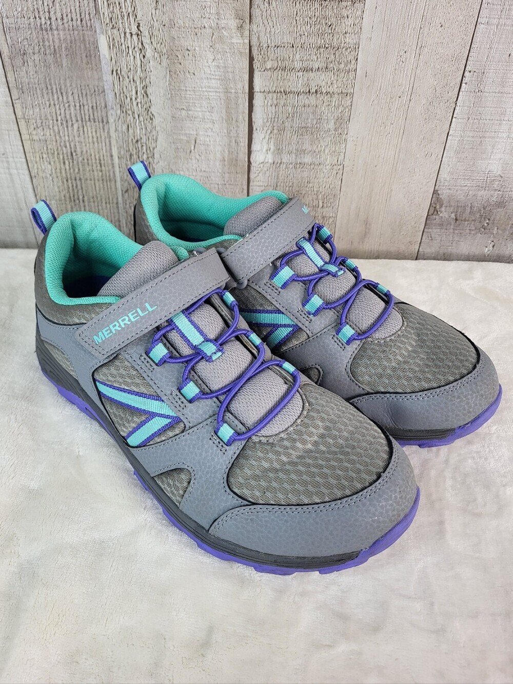 Merrell Outback Gray & Teal Shoes. Ladies Size 7